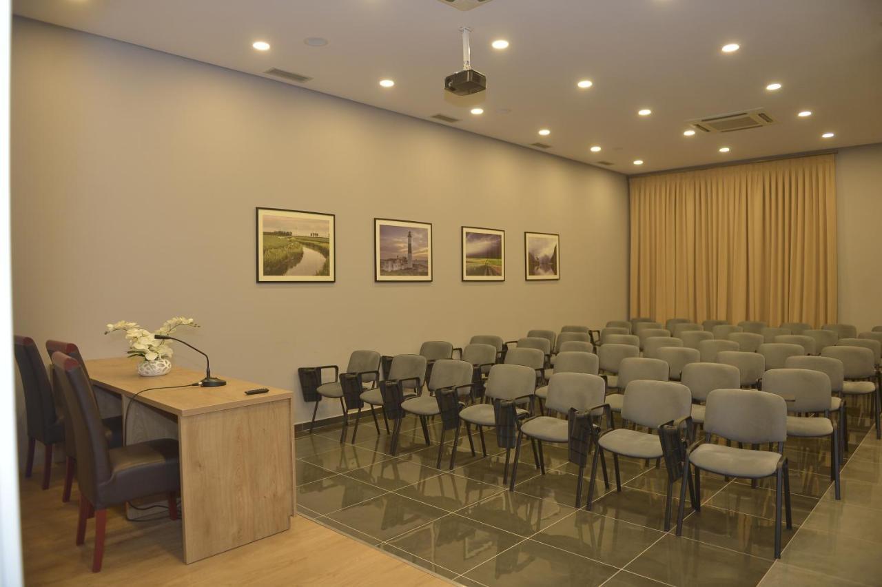 Twin Towers Hotel City & Beach Resort Shëngjin Extérieur photo