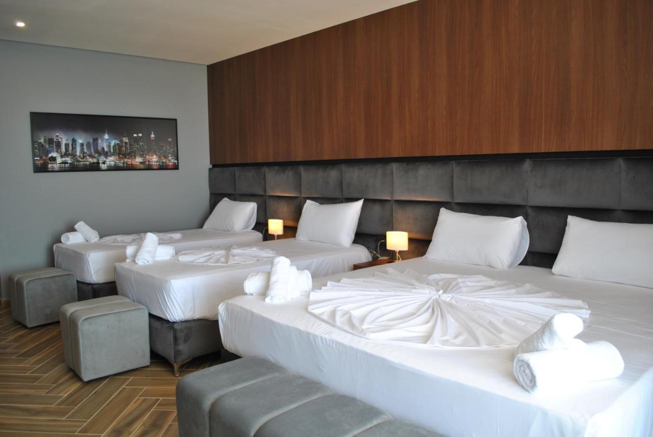 Twin Towers Hotel City & Beach Resort Shëngjin Extérieur photo